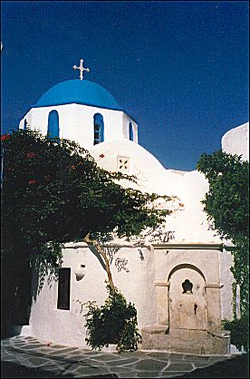  Kirche auf Paros 