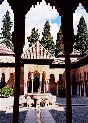  Löwenhof / Alhambra 