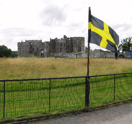  Pembroke Castle (hier ist Heinrich VII geboren) 